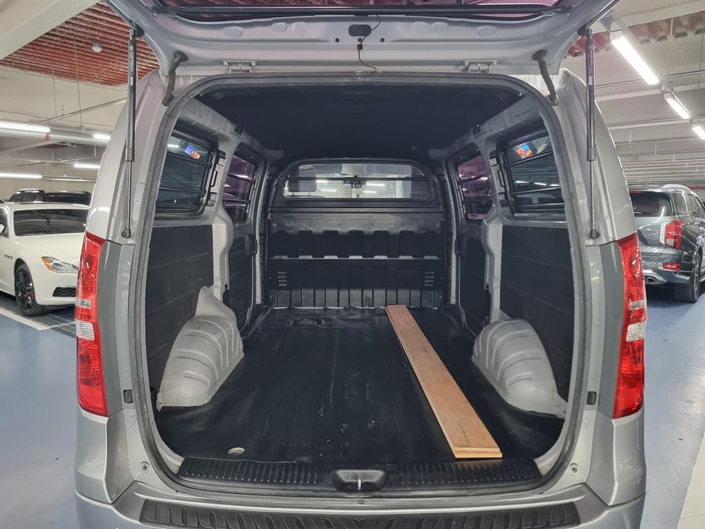 HYUNDAI Starex 2014 Gris - Importación desde Corea - HF Imports Iquique - Foto 18