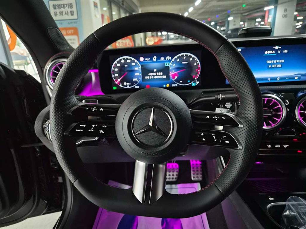 Mercedes Benz CLA Class - Vista 10