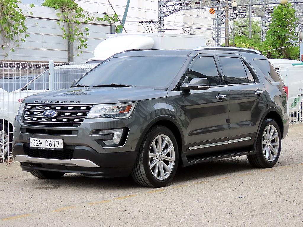 Ford Explorer - Vista 2