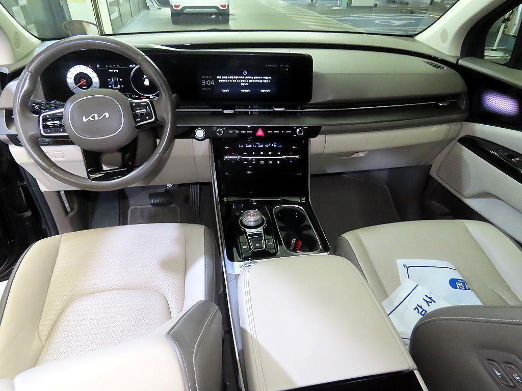 KIA Carnival - Vista 8