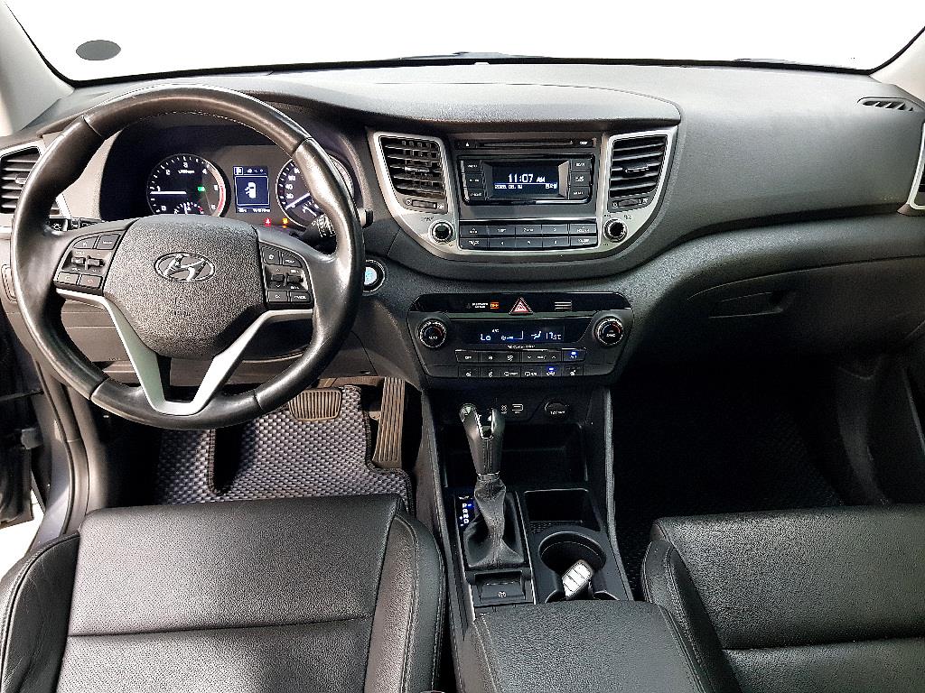 HYUNDAI Tucson - Vista 7