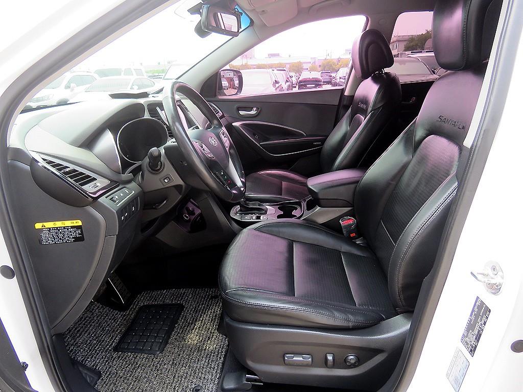 HYUNDAI Santa Fe - Vista 8