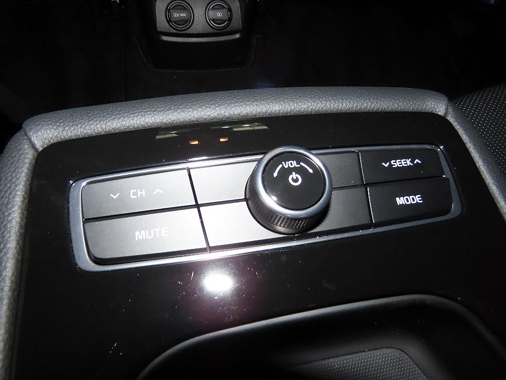 KIA K7 2017 Gris - Importación desde Corea - HF Imports Iquique - Foto 18