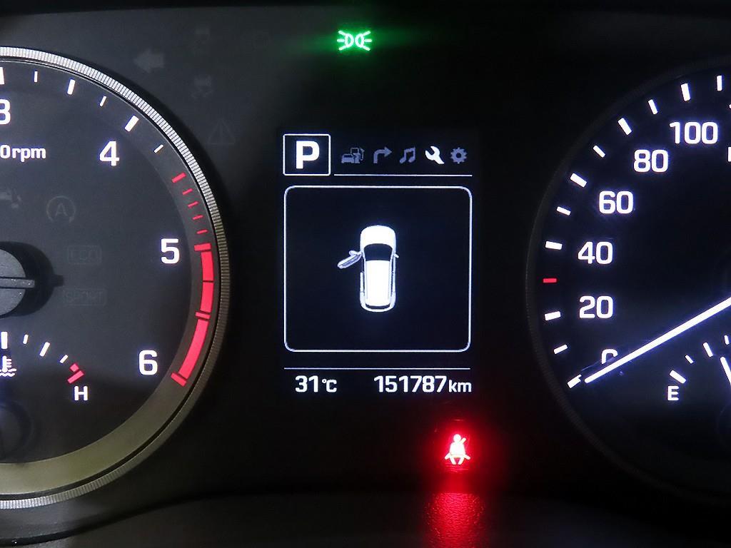 HYUNDAI Tucson - Vista 11