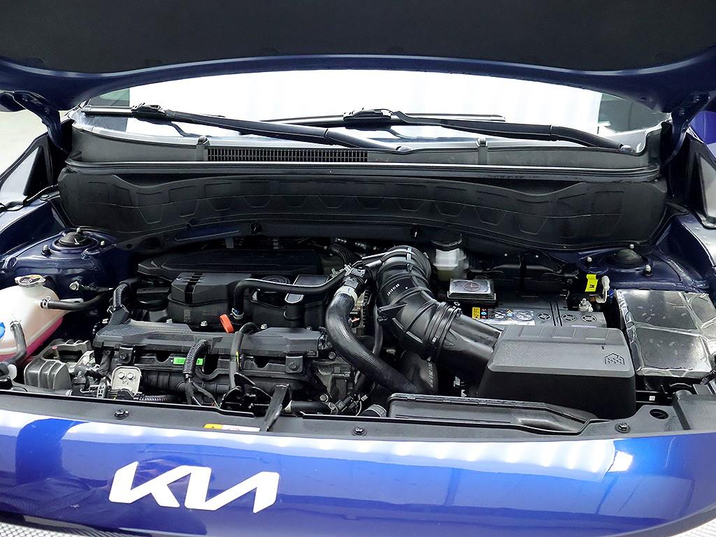 KIA Seltos - Vista 9