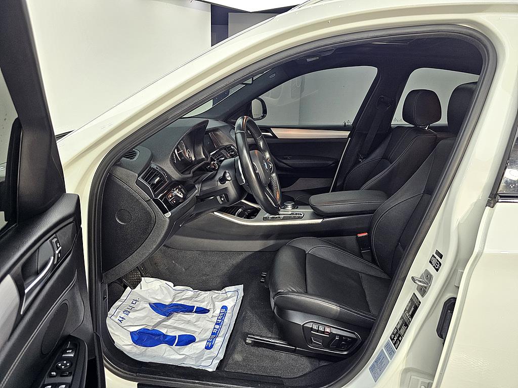 BMW X4 - Vista 10