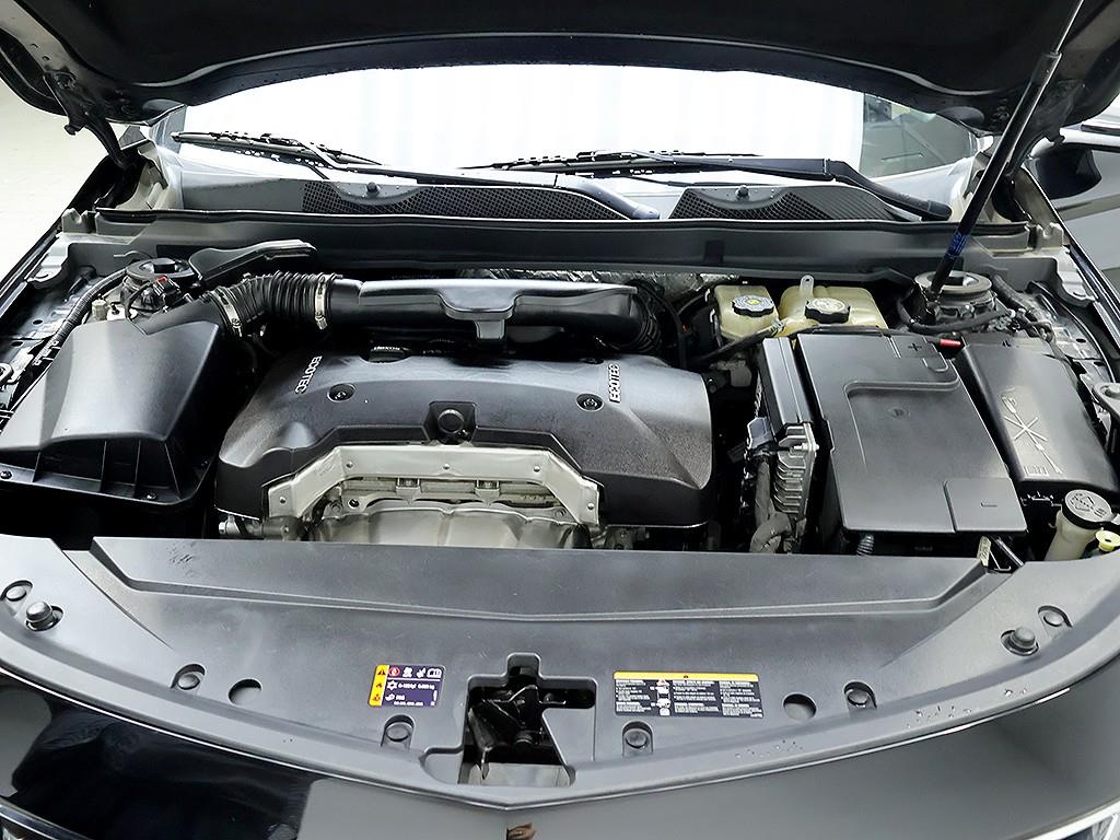 Chevrolet Impala - Vista 10