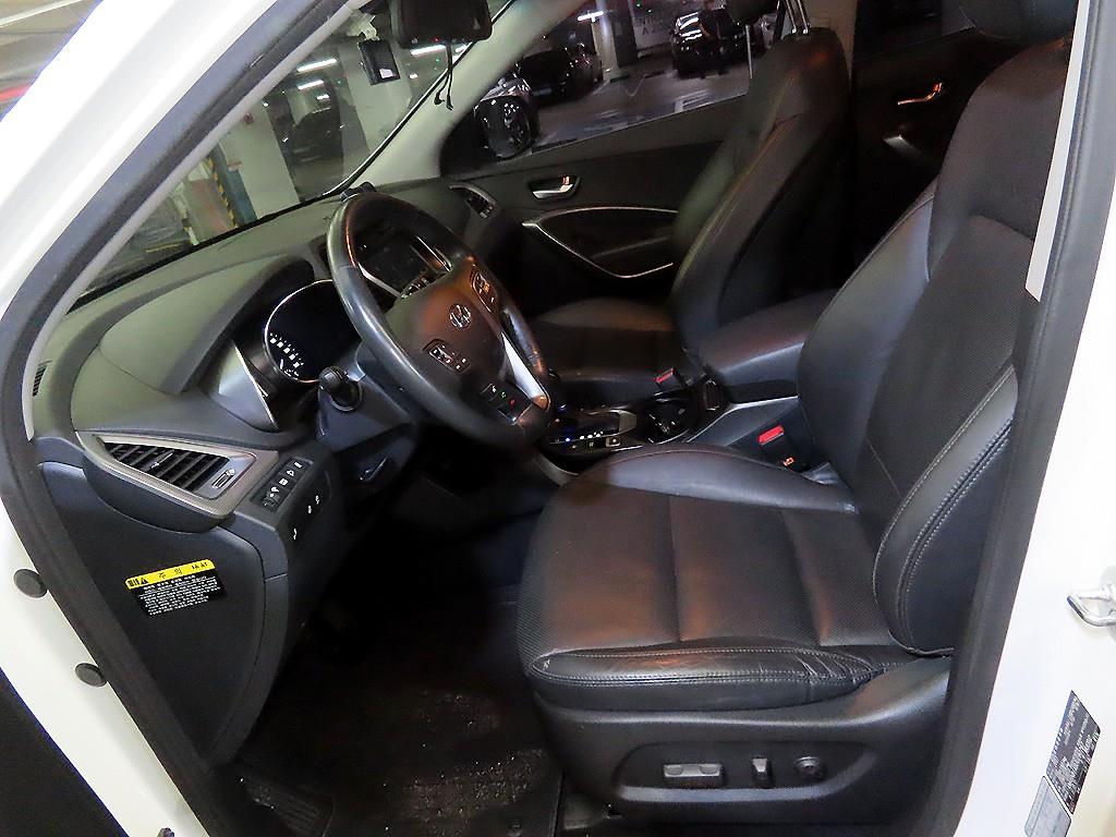 HYUNDAI Maxcruz - Vista 8