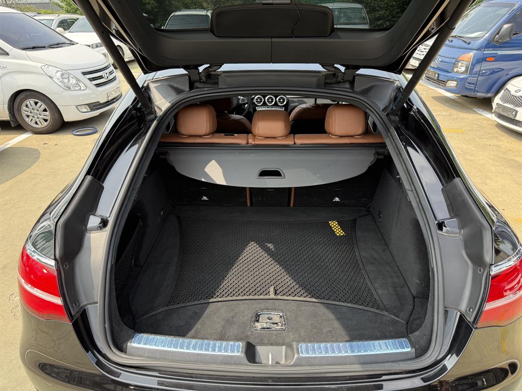 Mercedes Benz GLC Class 2017 Negro - Importación desde Corea - HF Imports Iquique - Foto 20