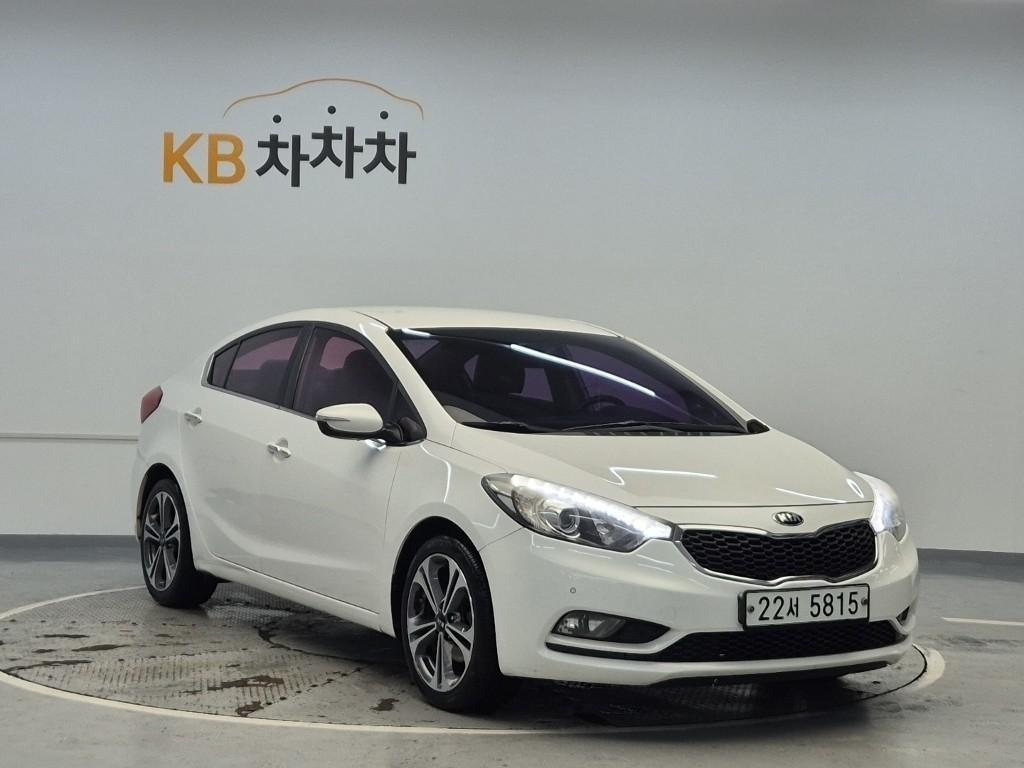 KIA K3 - Vista 6