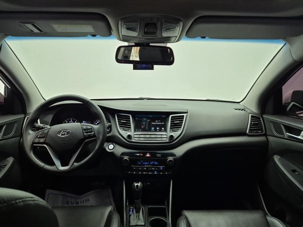 HYUNDAI Tucson - Vista 9