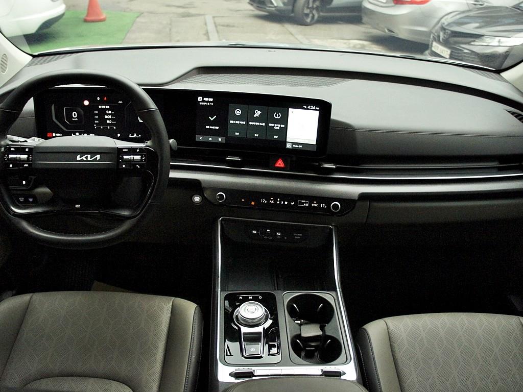 KIA Carnival - Vista 7