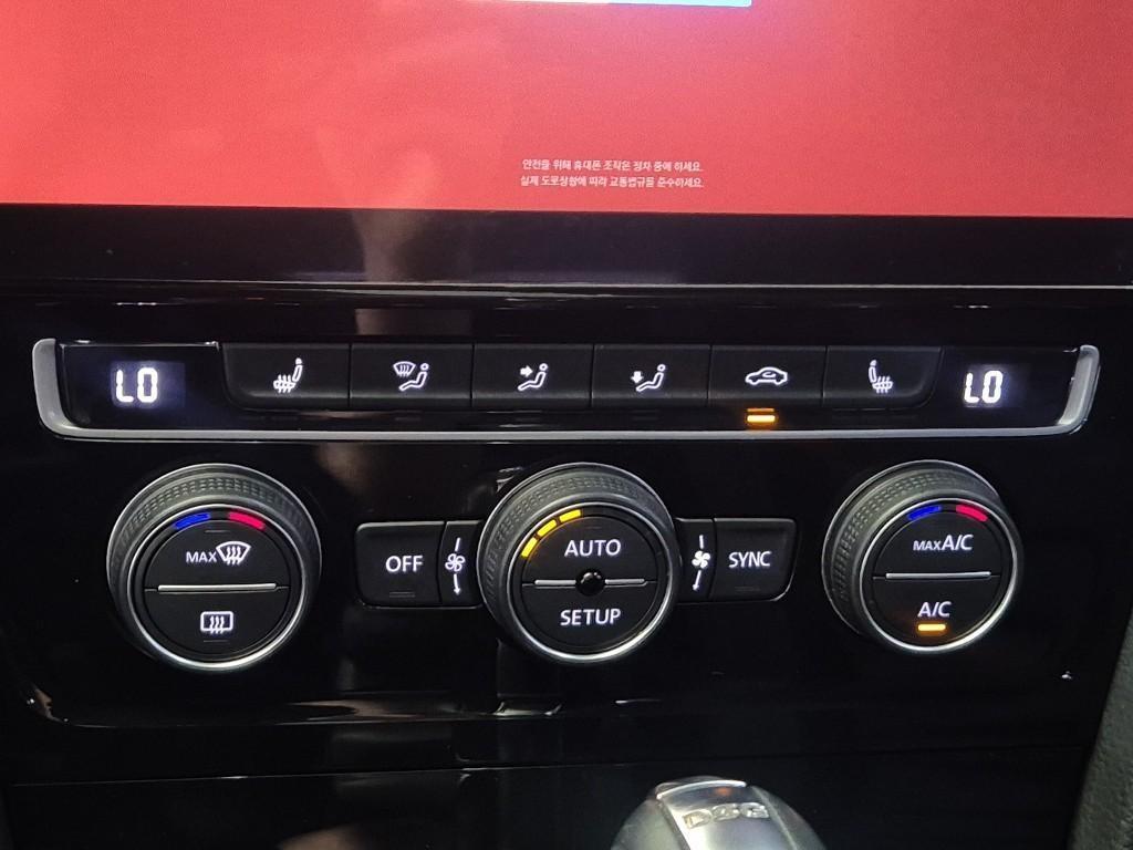 Volkswagen Golf 2015 Plateado - Importación desde Corea - HF Imports Iquique - Foto 18