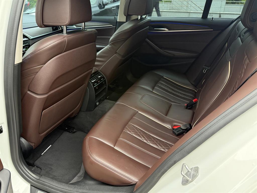 BMW 5 Series 2018 Blanco - Importación desde Corea - HF Imports Iquique - Foto 13