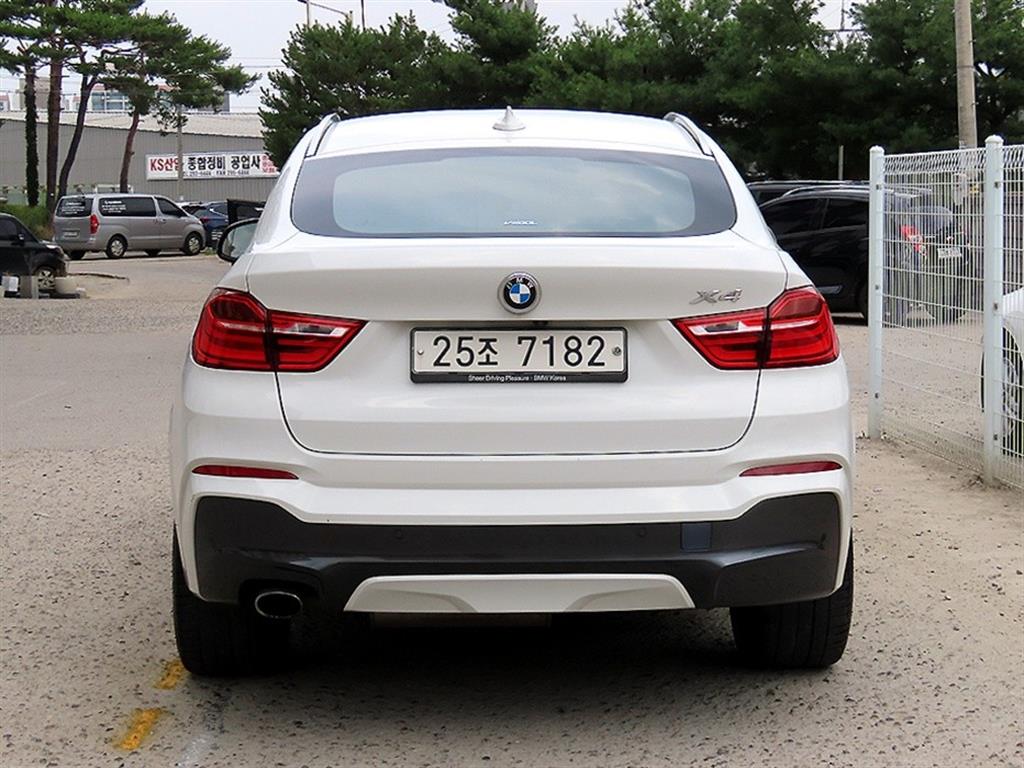 BMW X4 - Vista 6