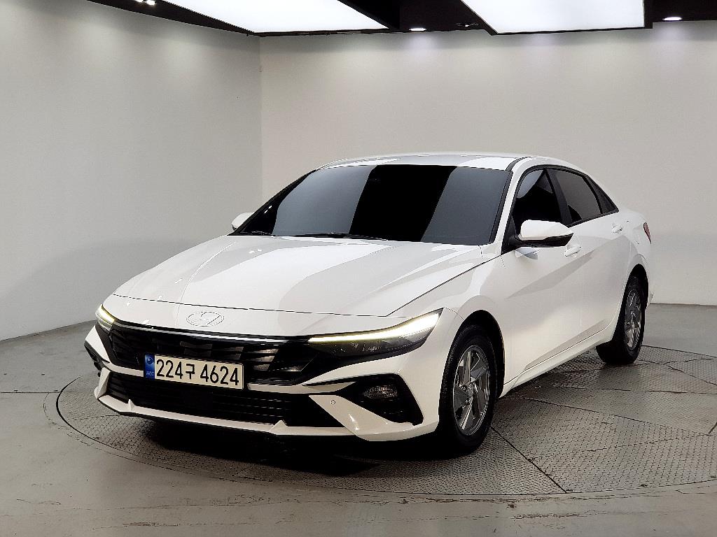 HYUNDAI Avante 2023 Blanco - Importación desde Corea - HF Imports Iquique - Foto 1
