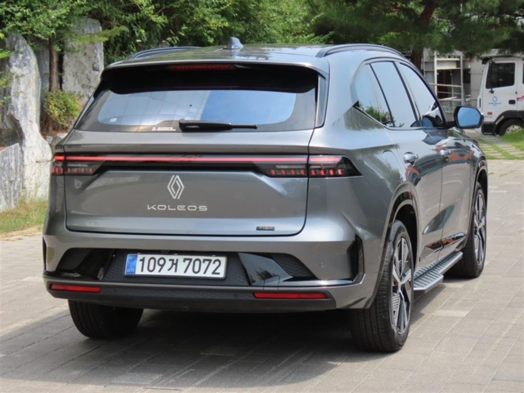 SAMSUNG Grand Koleos - Vista 3