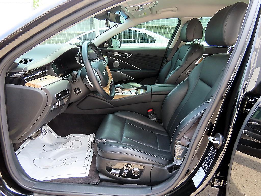 KIA K9 - Vista 7