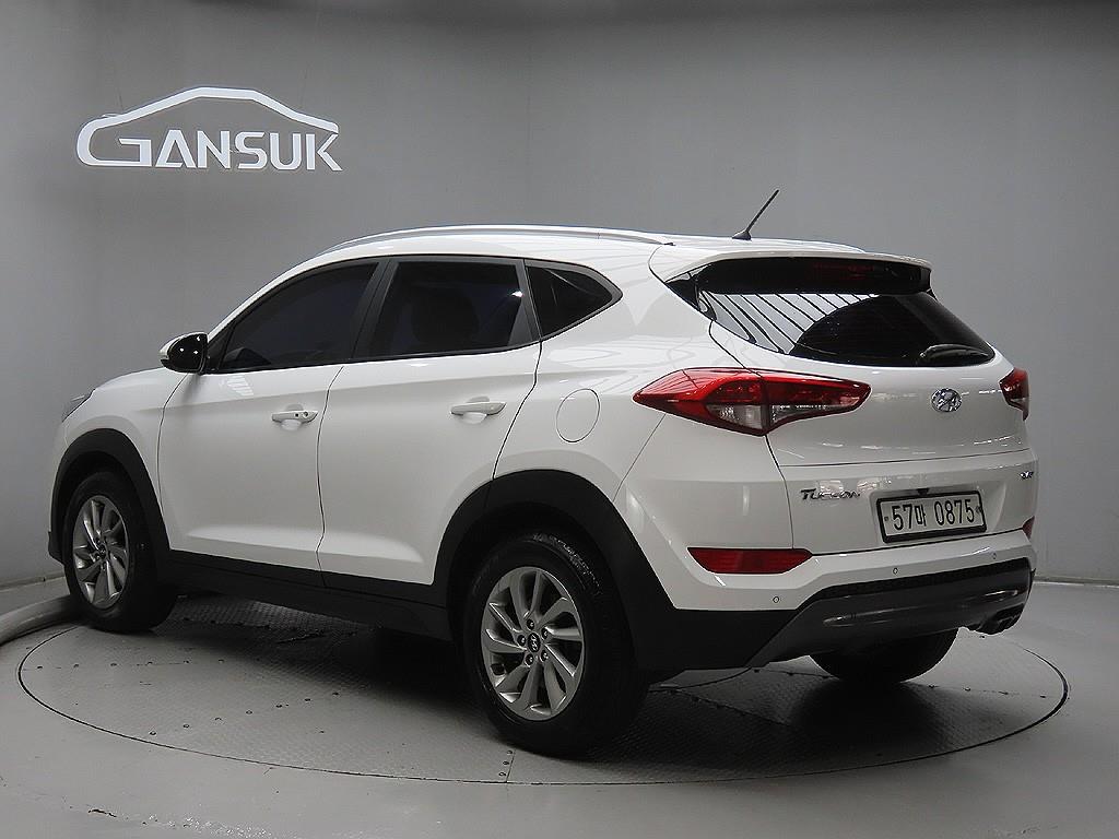 HYUNDAI Tucson - Vista 3