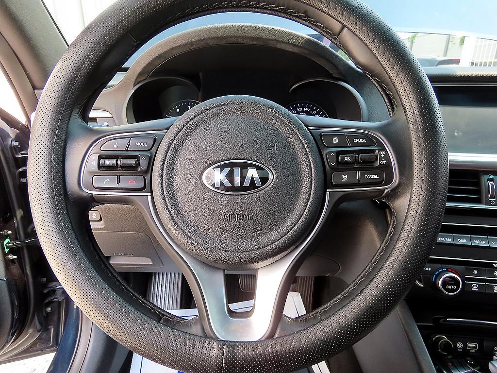 KIA K5 - Vista 10