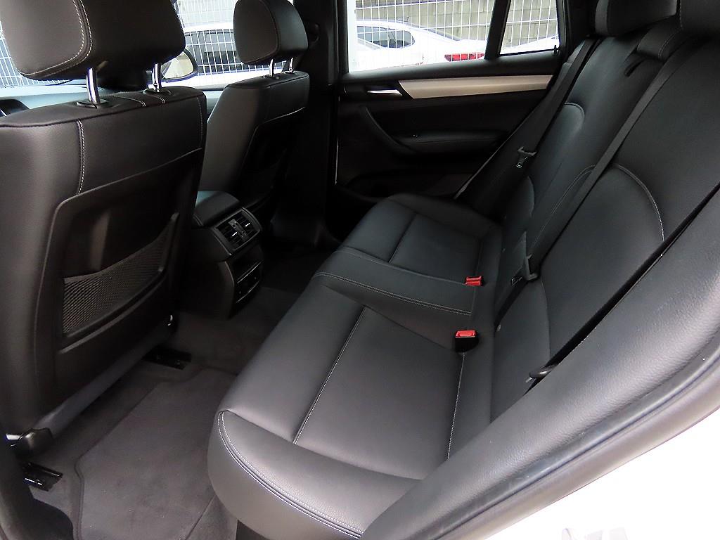 BMW X4 - Vista 8