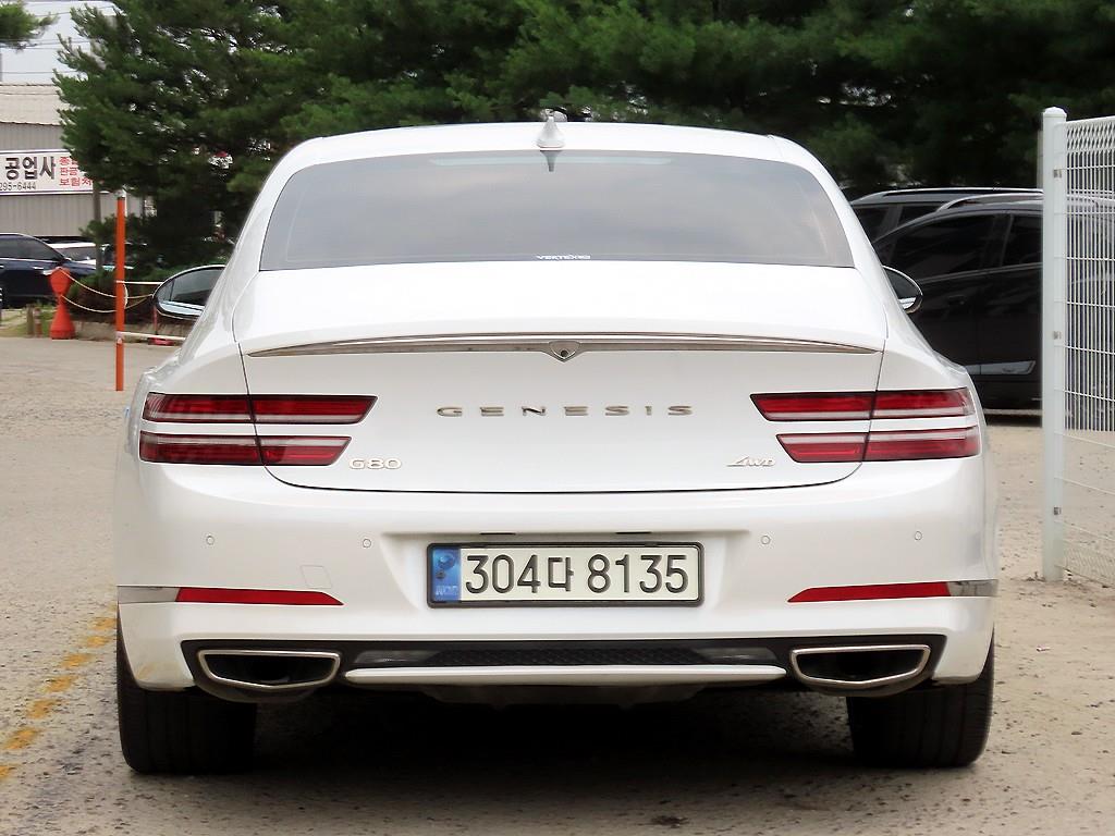 Genesis G80 - Vista 6