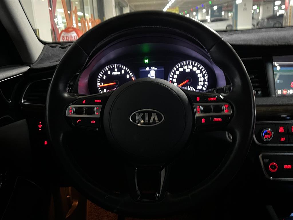 KIA K7 - Vista 12