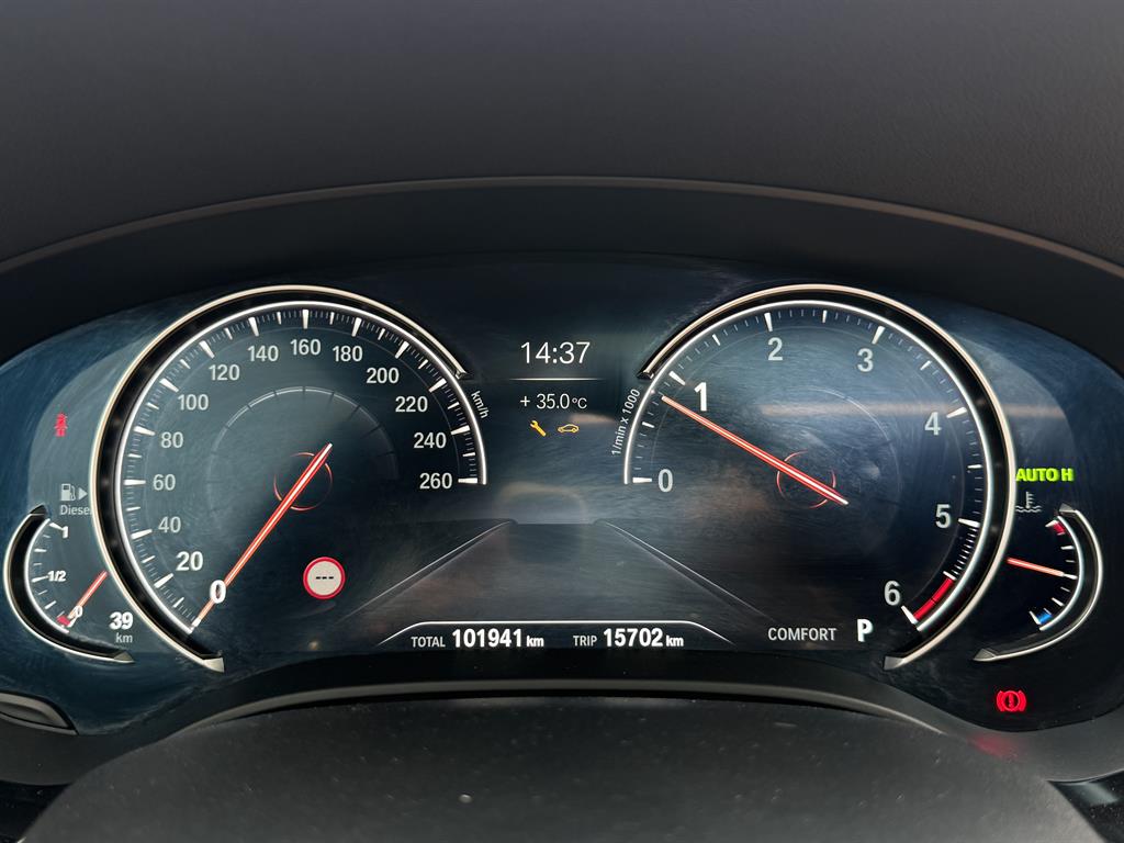 BMW 5 Series - Vista 7