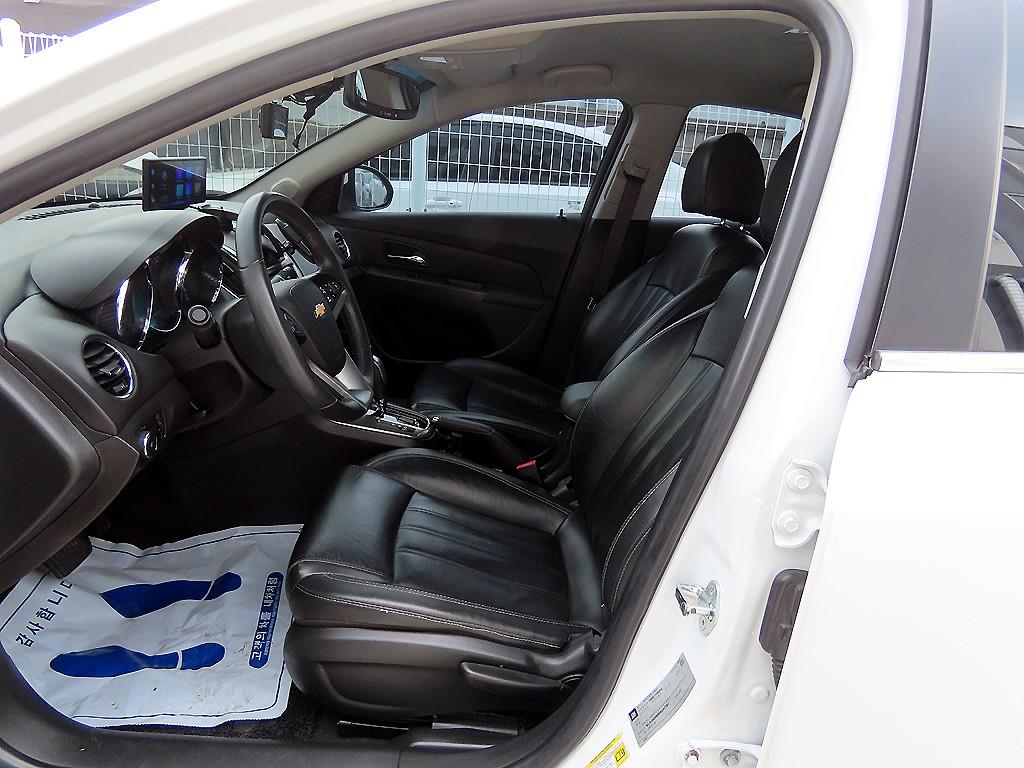 Chevrolet Cruise - Vista 7