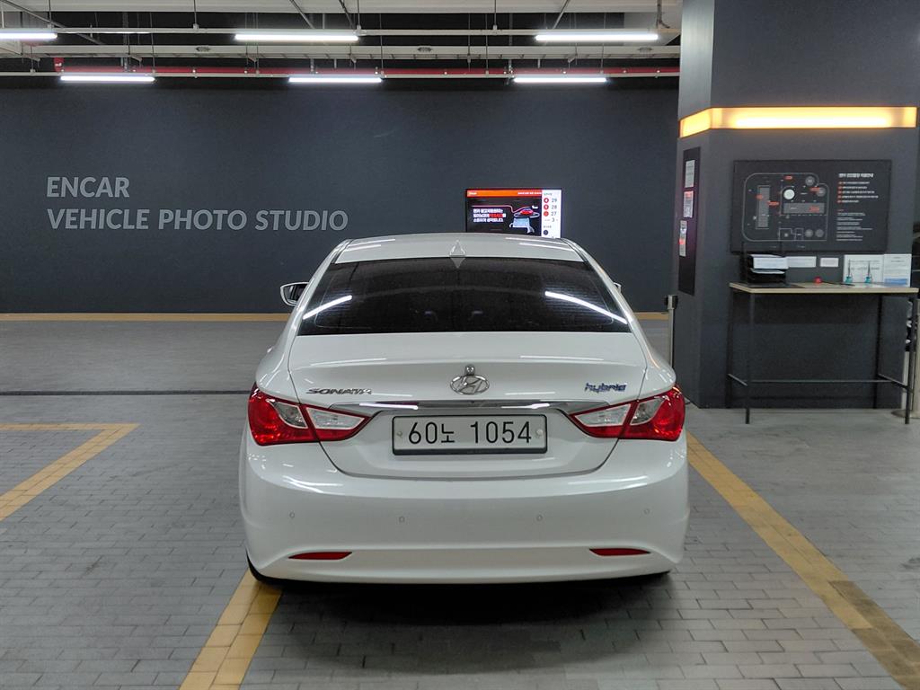HYUNDAI Sonata - Vista 6