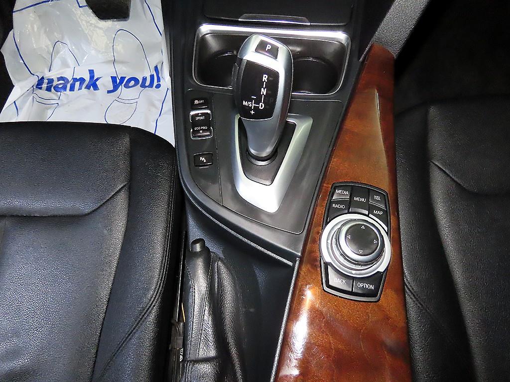 BMW 3 series 2013 Negro - Importación desde Corea - HF Imports Iquique - Foto 14