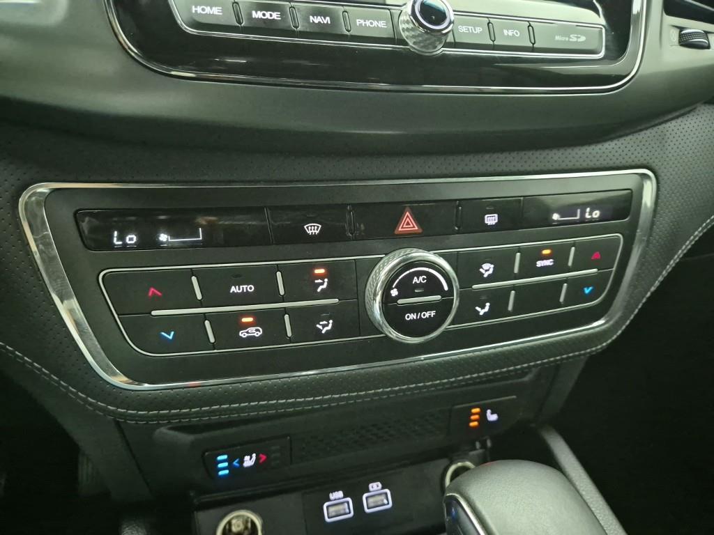 Ssangyong Rexton - Vista 12