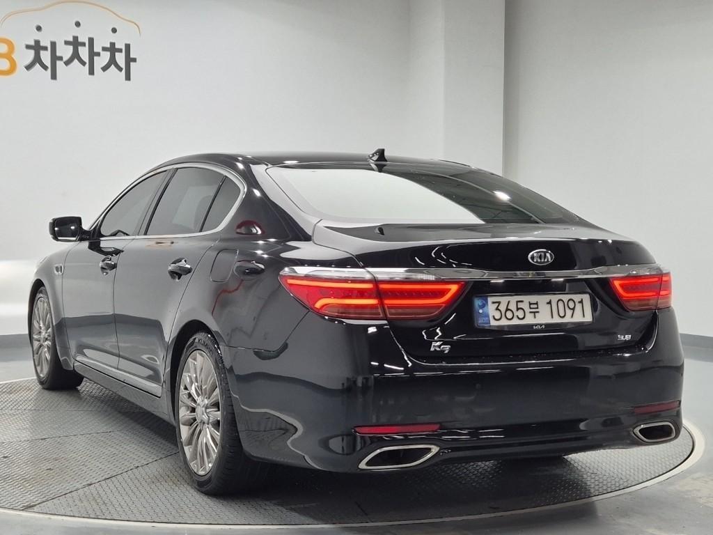 KIA K9 - Vista 2