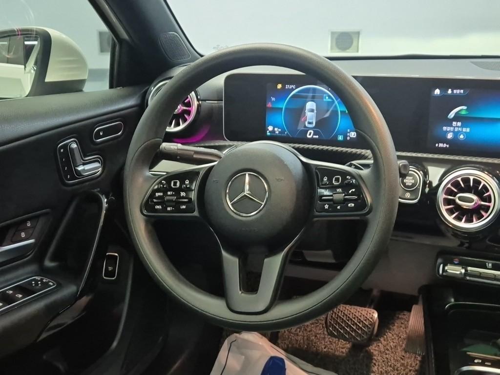 Mercedes Benz A Class 2020 Blanco - Importación desde Corea - HF Imports Iquique - Foto 15