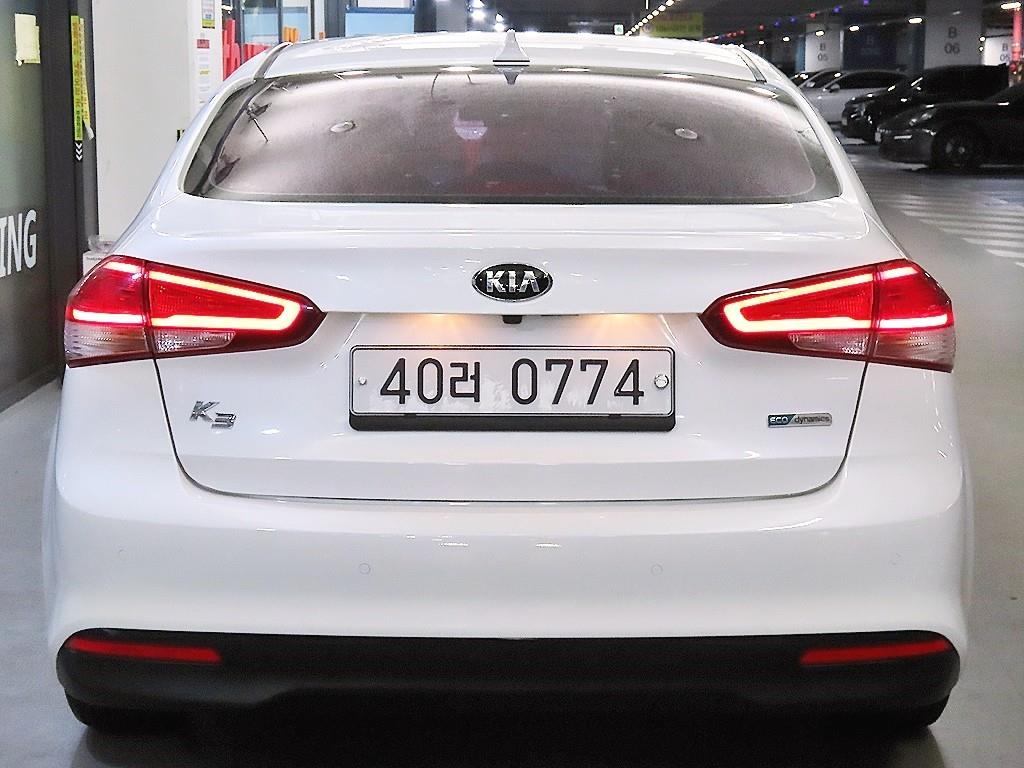 KIA K3 - Vista 7