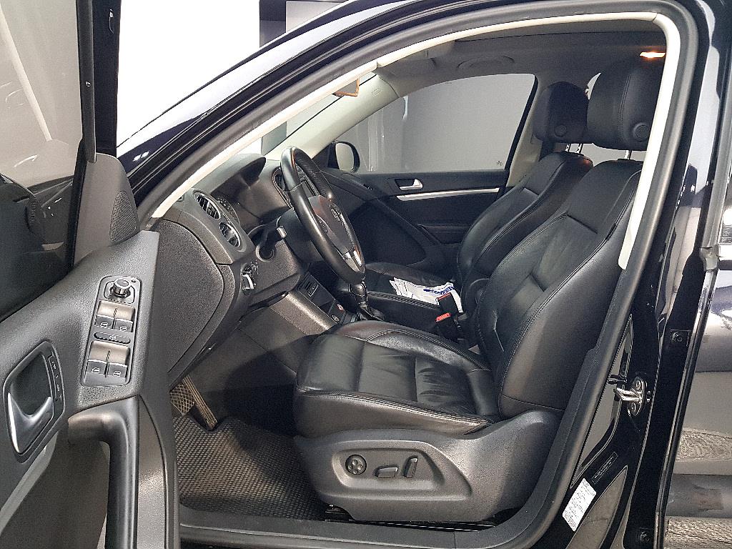 Volkswagen Tiguan - Vista 10