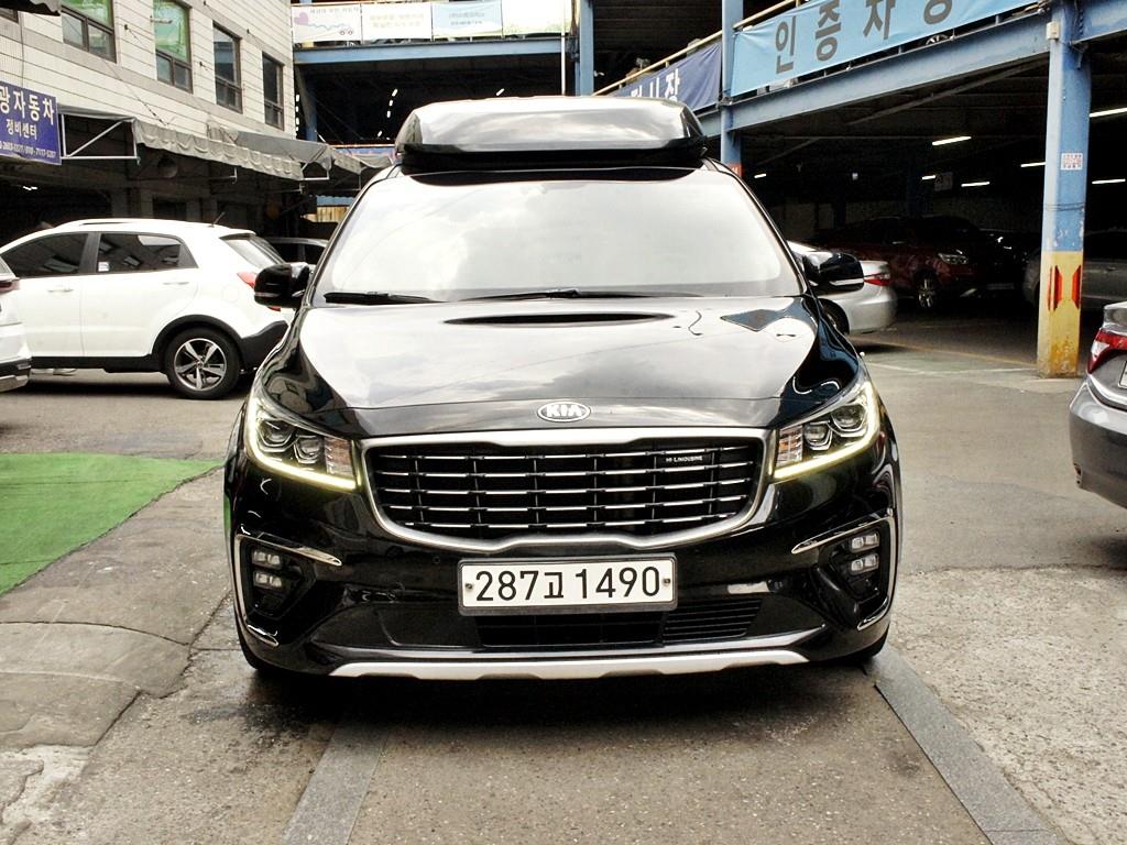 KIA Carnival 2020 Negro - Importación desde Corea - HF Imports Iquique - Foto 1