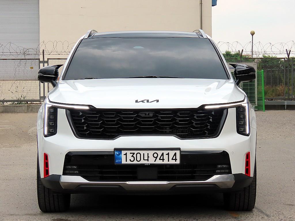 KIA Sorento 2024 Blanco - Importación desde Corea - HF Imports Iquique - Foto 1