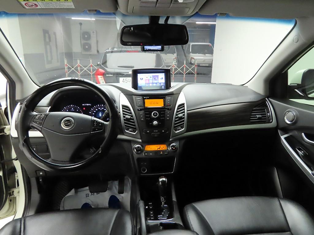 Ssangyong Korando - Vista 8