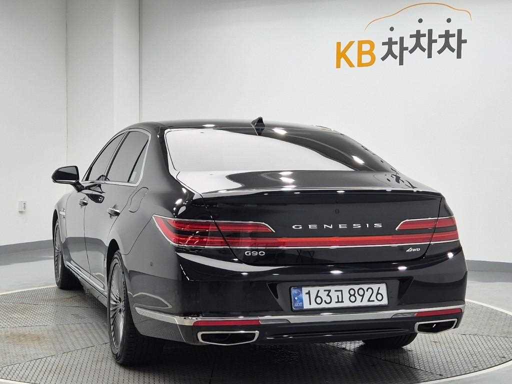 Genesis G90 - Vista 2