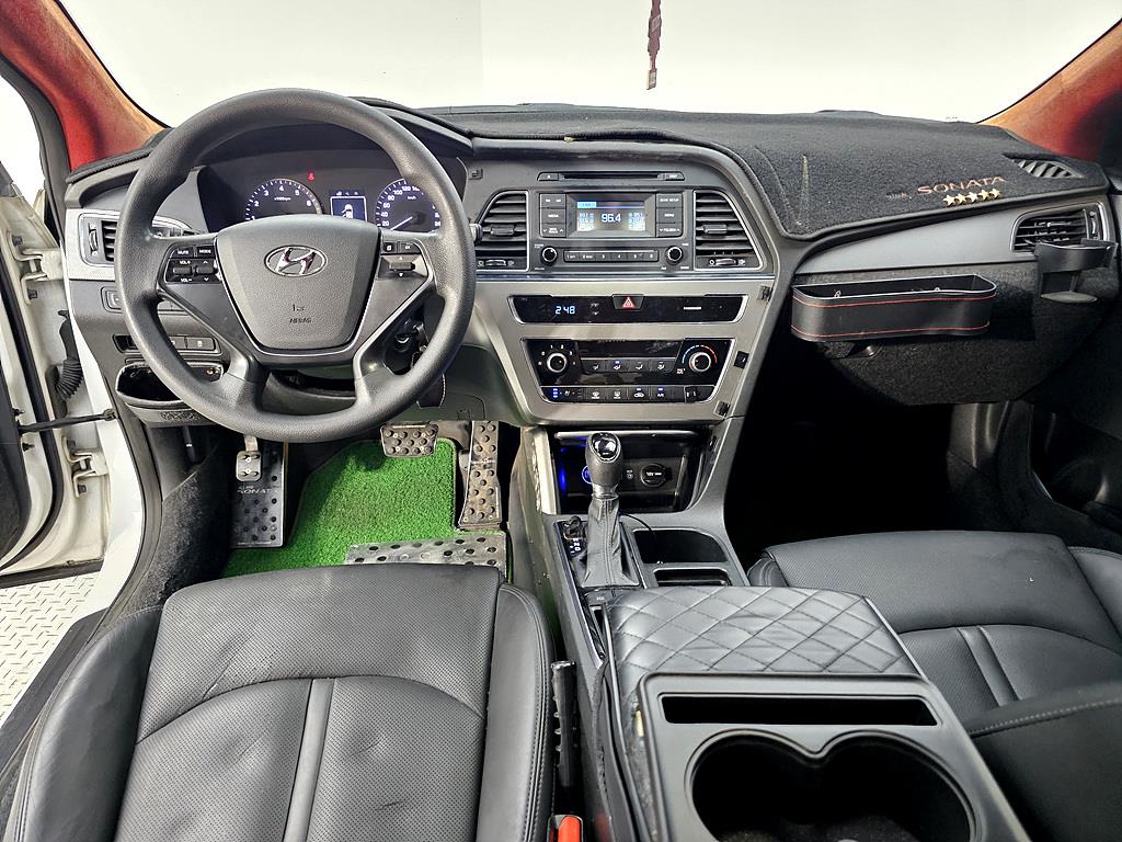 HYUNDAI Sonata - Vista 7