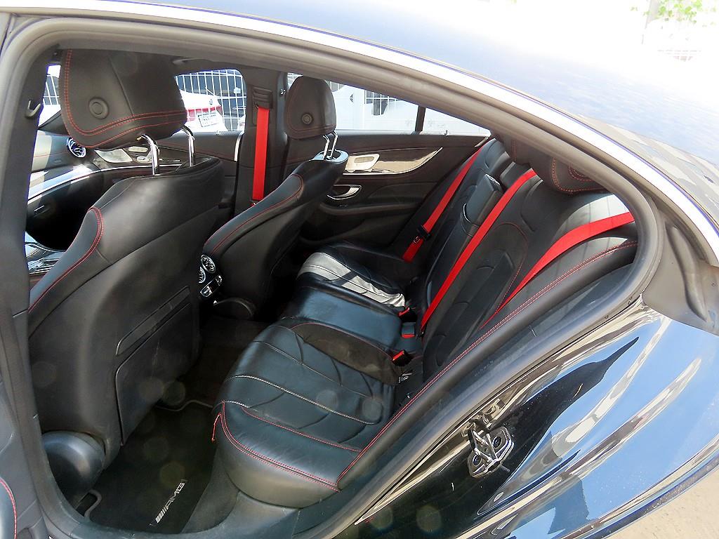 Mercedes Benz CLS Class - Vista 8