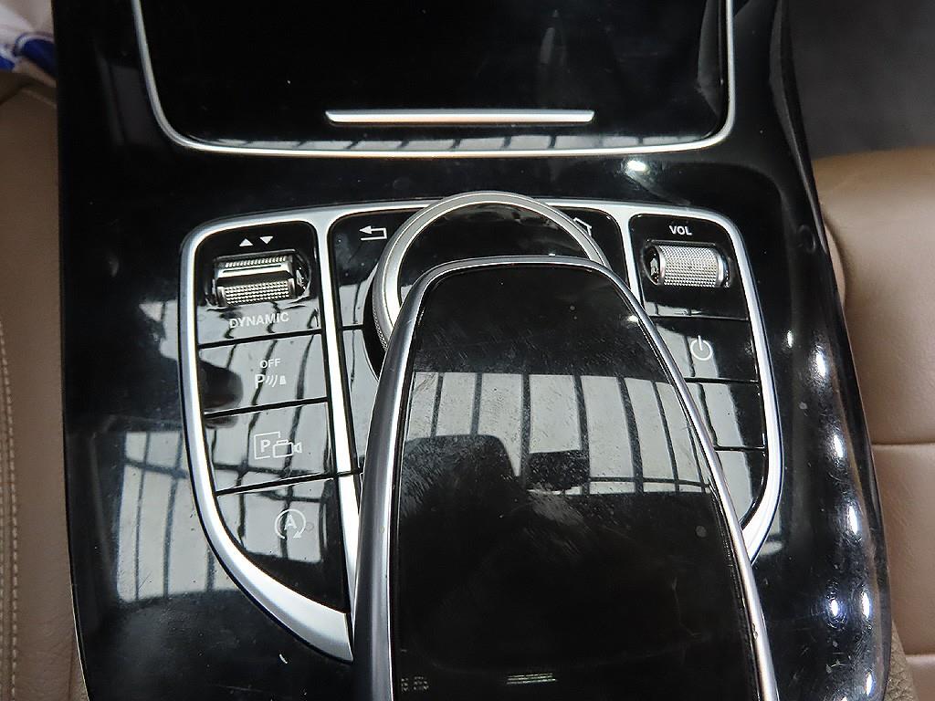 Mercedes Benz E class 2019 Negro - Importación desde Corea - HF Imports Iquique - Foto 16