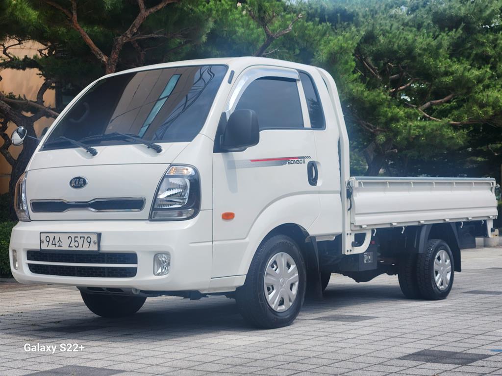 Small Truck Cargo (small) 2021 Blanco - Importación desde Corea - HF Imports Iquique - Foto 1