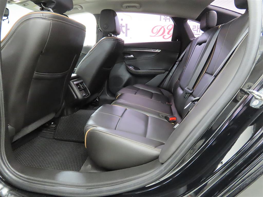Chevrolet Impala - Vista 8