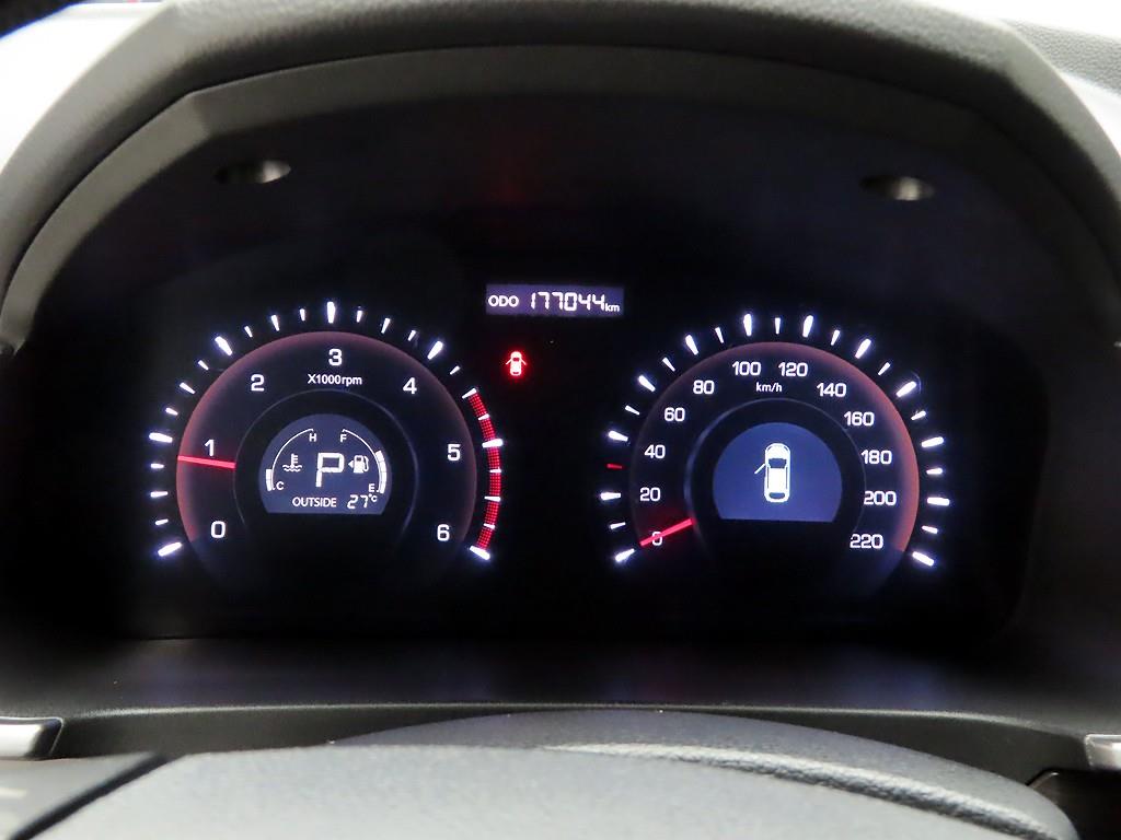 Ssangyong Korando - Vista 7
