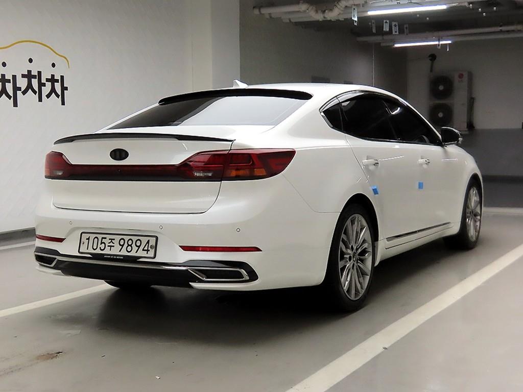 KIA K7 - Vista 6