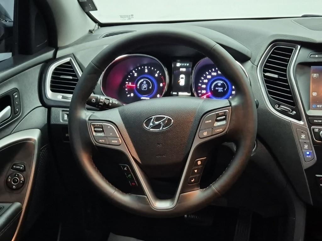 HYUNDAI Santa Fe - Vista 11