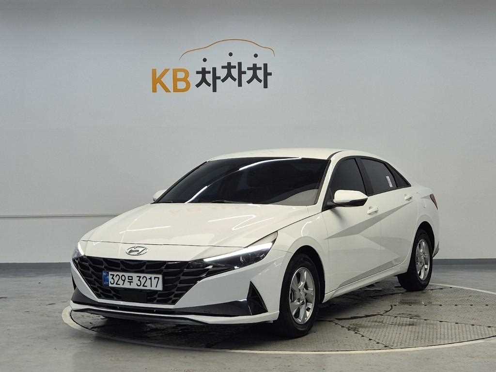 HYUNDAI Avante 2023 Blanco - Importación desde Corea - HF Imports Iquique - Foto 1