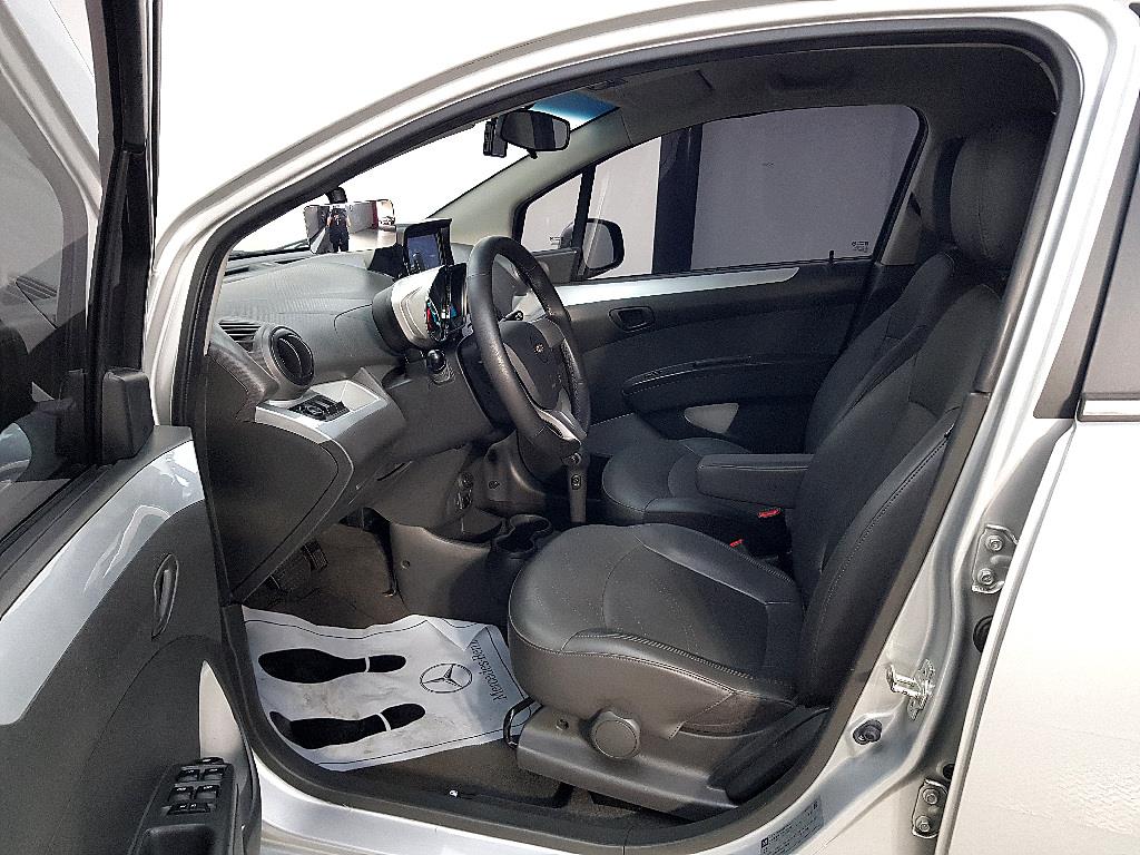 Chevrolet Spark - Vista 10